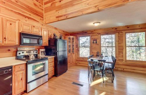 Ellijay House | Peaceful Ellijay Cabin Pool Access and Resort Perks