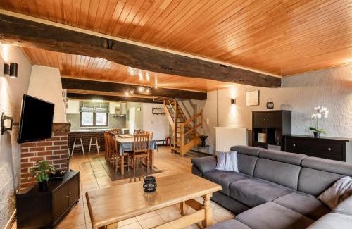 Lessive House | Peaceful Farmhouse, Lessive
