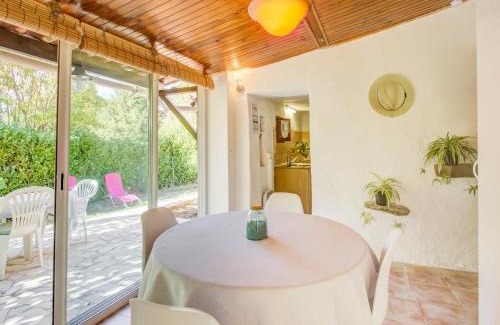 Berre-des-Alpes House | Peaceful Garden Retreat, Berre