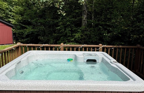 West Dover House | Peaceful Getaway near Mt. Snow Ski Area
