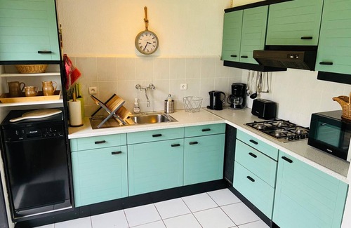 Brailly-Cornehotte House | Peaceful gîte in the Picardy countryside - 2 bedrooms, enclosed garden, family comfort