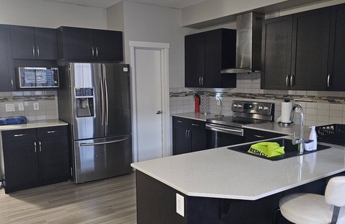 Northeast Edmonton House | Peaceful Home