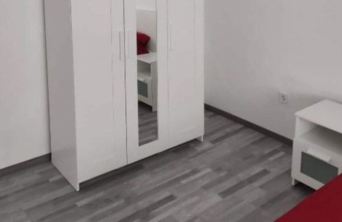 Alsorakos House | Peaceful house in the city