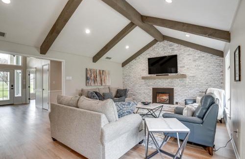 Judson House | Peaceful Longview Home with Pond, 6 Mi to Downtown!