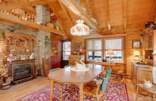 Luray House | Peaceful Luray Cabin with Hot Tub, Deck and Fire Pit!
