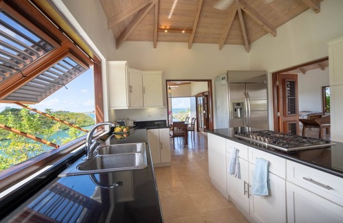 Willikies Villa | Peaceful Luxury Villa With Private Pool, Dock and Amazing Views!