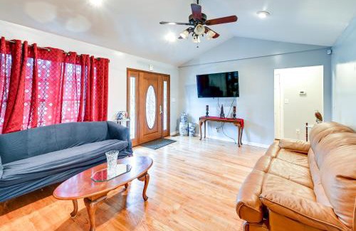 Ernul House | Peaceful North Carolina Getaway with Large Deck!