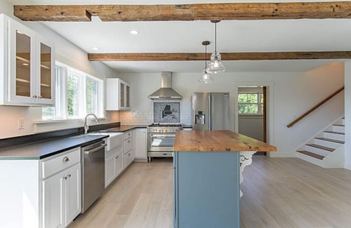 Newcastle House | Peaceful Oasis by the Great Salt Bay 3BR 2Ba
