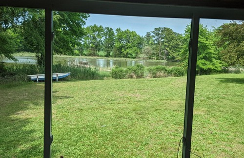 Sharps House | Peaceful on the Creek in the Northern Neck