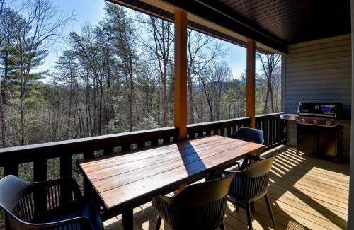 Blairsville House | Peaceful Pines