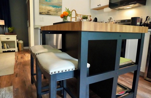 Newberg House | Peaceful, Private and Convenient getaway in Wine Country