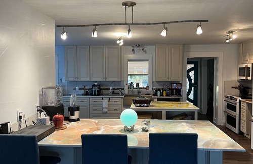 Weatherford House | Peaceful Rest Ranch - Escape the Ordinary