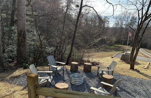 Morganton House | Peaceful Retreat at Lake James - Quiet Convenience