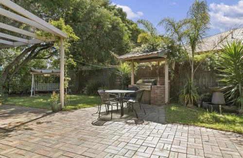 Inverloch House | Peaceful Retreat - Surf Side