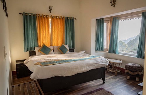 Bhimtal Bed & Breakfast | Peaceful, scenic, surrounded by green or snowy hills, far away from the city.