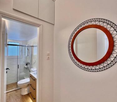 Voula Apartment | Peaceful Studio 2 mins from beach and main square
