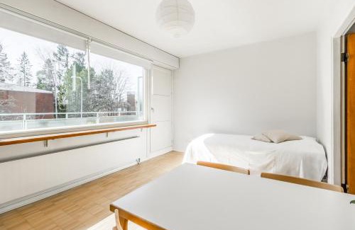 Etelainen District Apartment | Peaceful studio next to nature