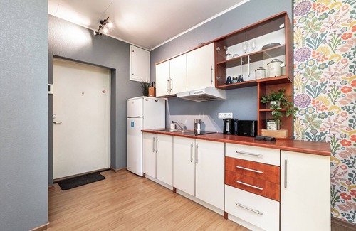 Kesklinn Apartment | Peaceful studio with desk & free parking near city center