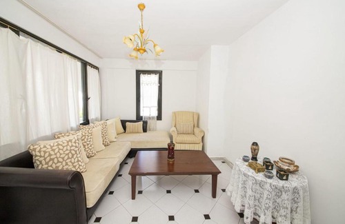 Turgutreis Villa | Peaceful Villa with Shared Pool, Balcony, Terrace and Backyard in Bodrum