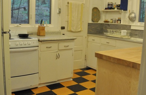 Scandia Cabin | Peaceful Vintage Retreat on Pristine St Croix River near Marine-on-St-Croix
