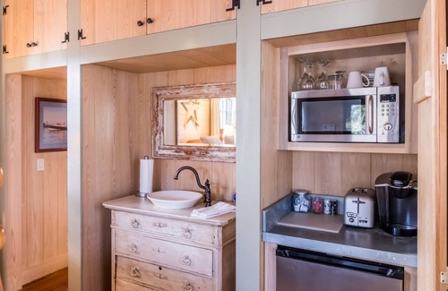 Oriental Cottage | Peaceful Waterfront - Cozy Cottage - River Dunes