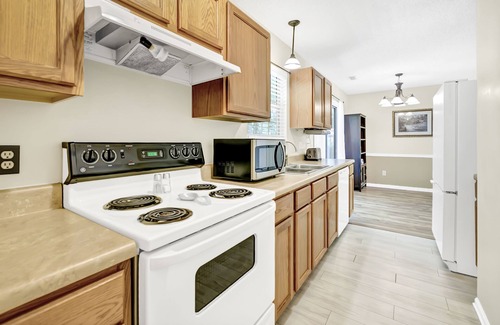 West Columbia House | Peaceful West Columbia Get-Away