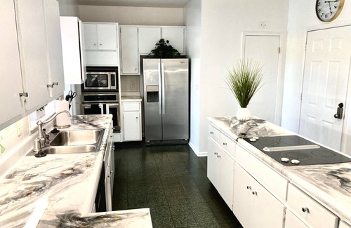 West End House | PEACH JAM-GORGEOUS RIVERFRONT "WOW" RETREAT OVERLOOKING THE SAVANNAH RIVER!