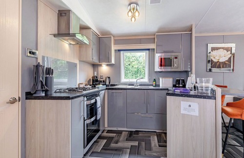 Longnor Ski Chalet | Peak Luxury Lodge Pet Friendly