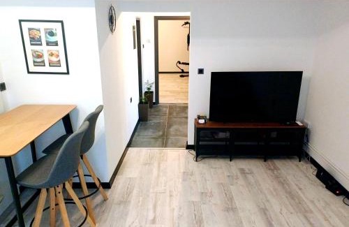 Pobri Apartment | Peaks & Waves Apartment