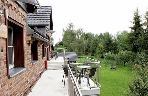 Zutzen Apartment | Pear - On the fruit tree