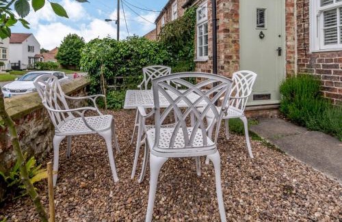 Great Ouseburn House | Pear Tree Cottage