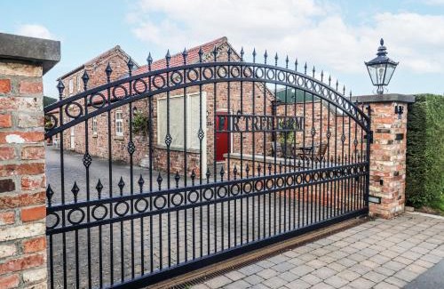 Dunnington House | Pear Tree Cottage