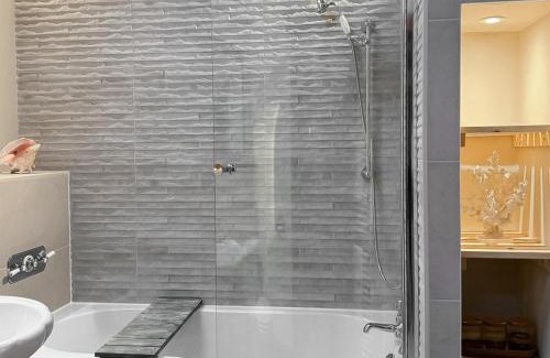 Northwich House | Peartree Cottage - Uk45496