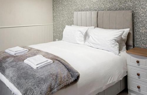 Northwich House | Peartree Cottage - Uk45496
