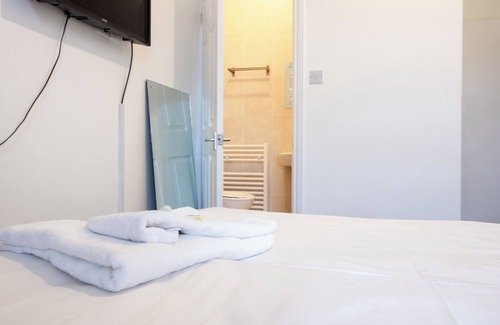 Southampton House | Pebbles Guest house