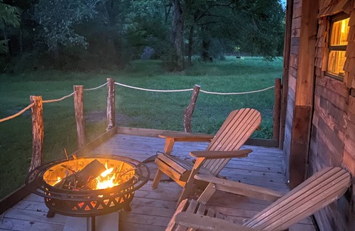 Huntsville Cabin | Pecan Grove Cabin on 15 acres near a creek