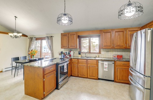 Salem House | Peek-a-Boo Lake Views & Yard: Windham Home