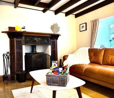 Feetham House | Peep-O-Day-The Stylish Dale View