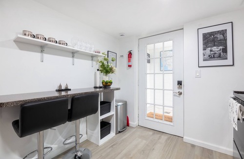 New Rochelle Apartment | Pelham Haven Suite in Pelham, New York