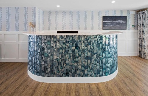 West Harwich Resort | Pelham on Earle