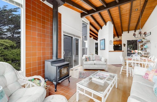 Salmon Creek House | Pelican House