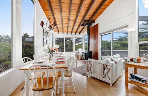 Salmon Creek House | Pelican House