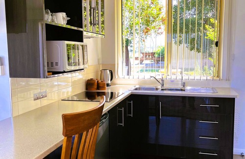 St Helens House | Pelican Point Tasmania