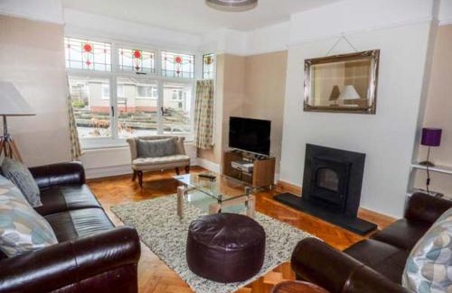 Vale of Glamorgan House | Pen Hill