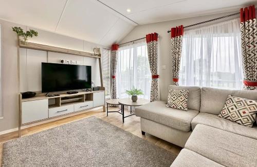 Cross Inn Resort | Pencnwc Holiday Park
