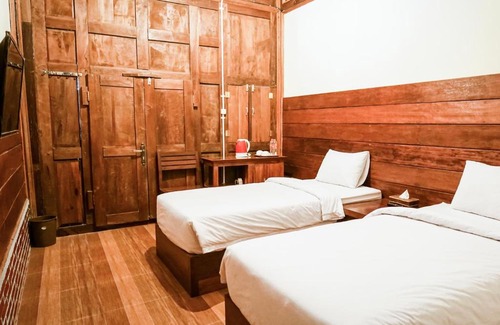 Sewon House | Pendhapa Art Space - PAS Limasan Homestay