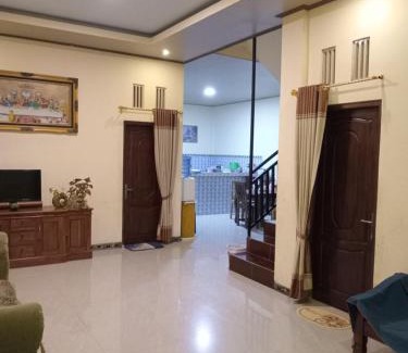Labuan Bajo House | PENDIK Home Stay