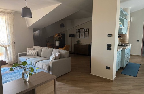 Acerra Apartment | Penelope Holiday House