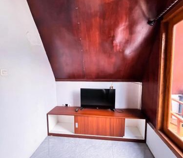 Sewon House | penginapan omah kampung