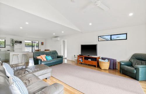 Cowes House | Penguin Mews